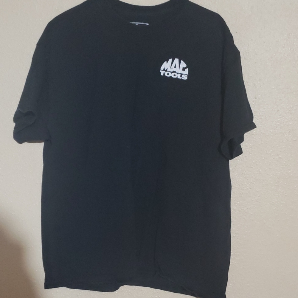 Mac tools used xl shirt